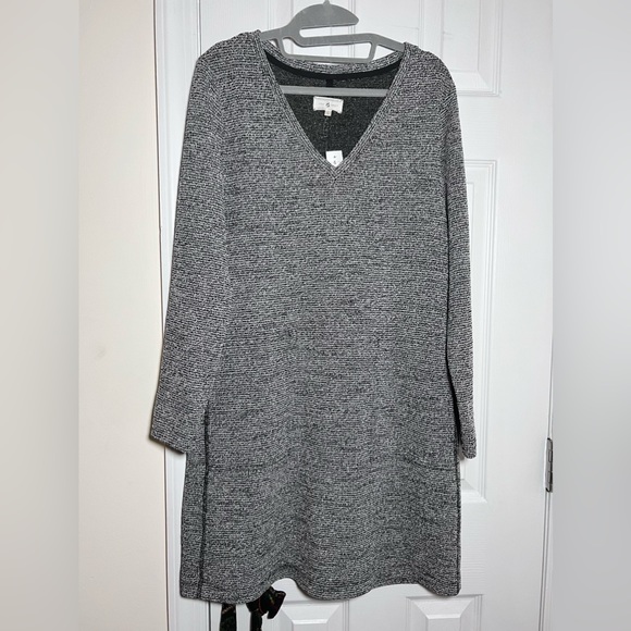 Lou & Grey Dresses & Skirts - Lou and Grey Dress